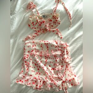 White princess polly set with roses